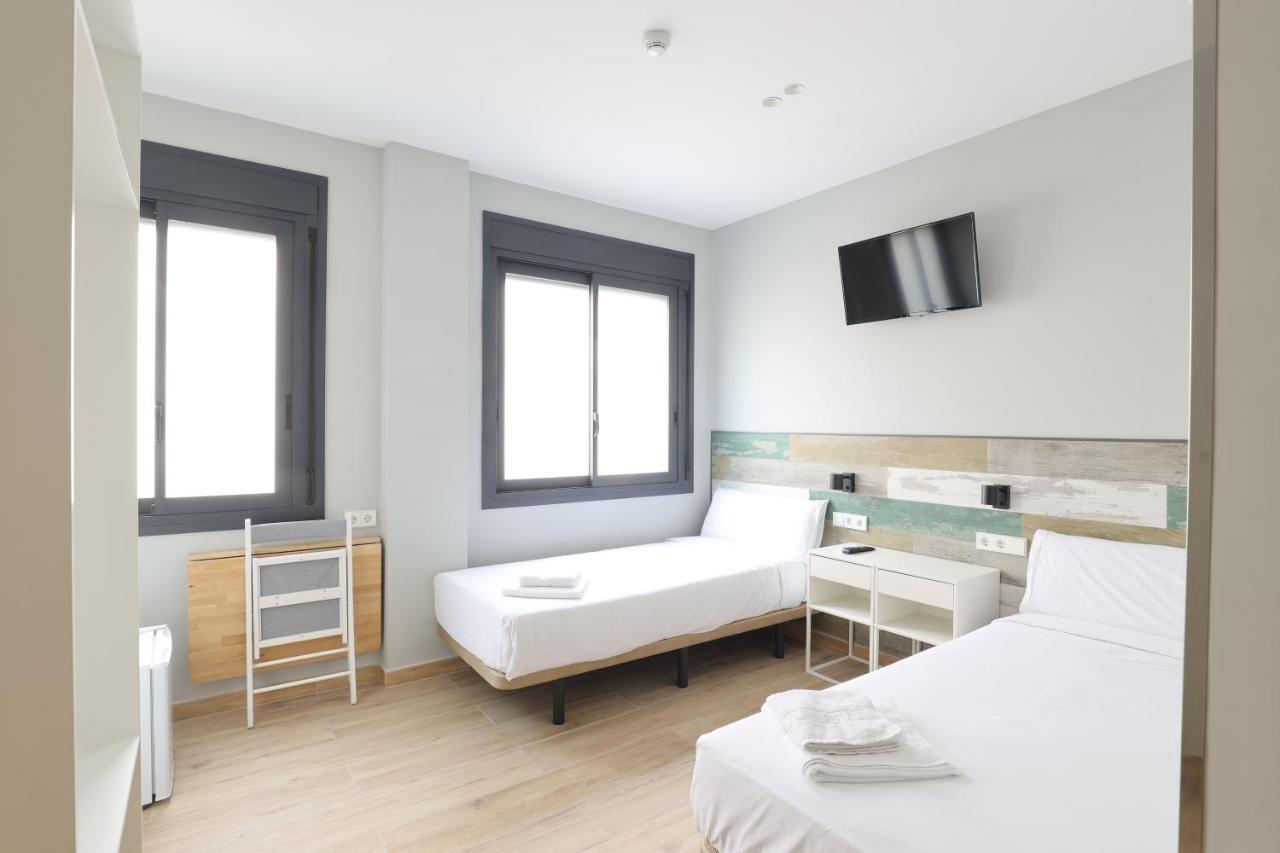 Hey Rooms Cerdanyola del Vallès Eksteriør billede